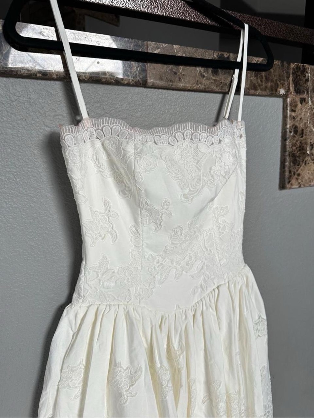 NWOT House of CB Chloe White Custom Lace + Cotton Midi Dress - Picture 3 of 5